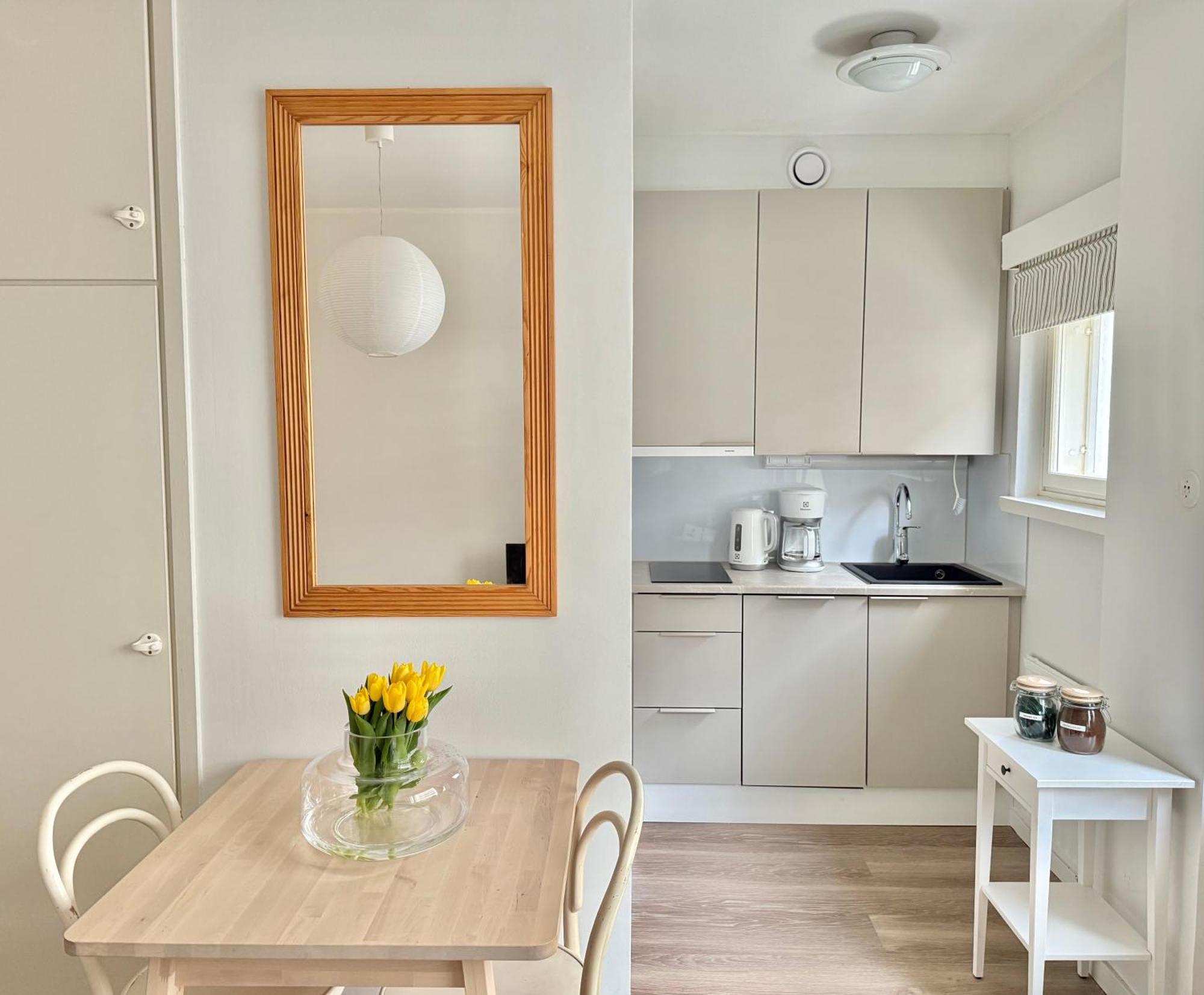 Just Renovated Stylish Nordic Studio By Tram Stop Helsinki Bagian luar foto